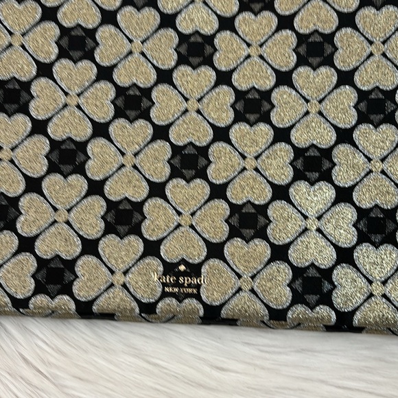 ♠️✨Kate Spade Laptop Case With Black Gold and Silver Heart Pattern✨ - Picture 5 of 7